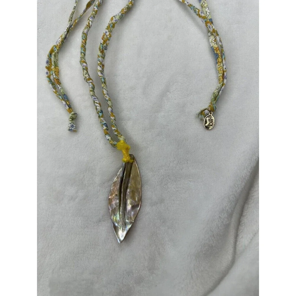 NEW Free People Ariana Ost The Era Strand Necklace Shell Pendant Bohemian Beach